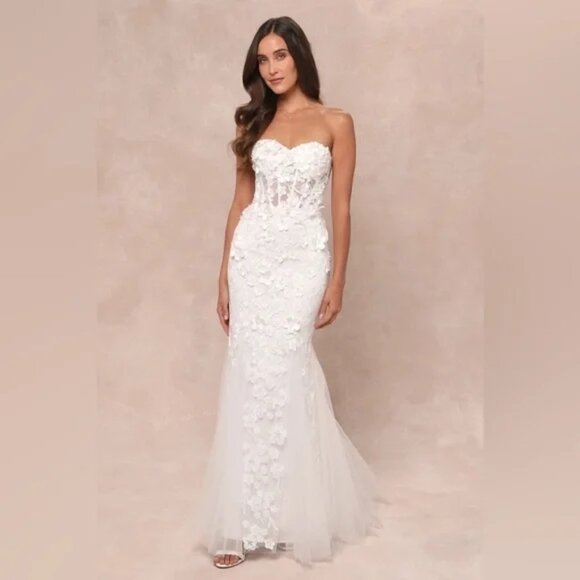 Lulus Dresses & Skirts - Lulus Adoring Bliss White Tulle Strapless Lace-Up Mermaid Maxi Dress Size XL